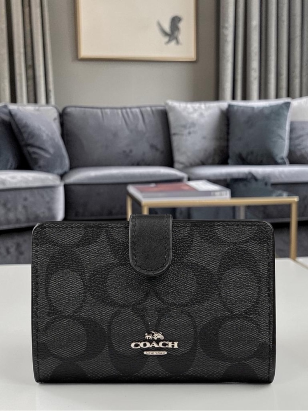 Coach Medium Corner Zip Wallet – Signature Canvas Black Smoke/Black